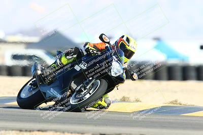 media/Jan-08-2022-SoCal Trackdays (Sat) [[1ec2777125]]/Turn 16 Set 1 (11am)/